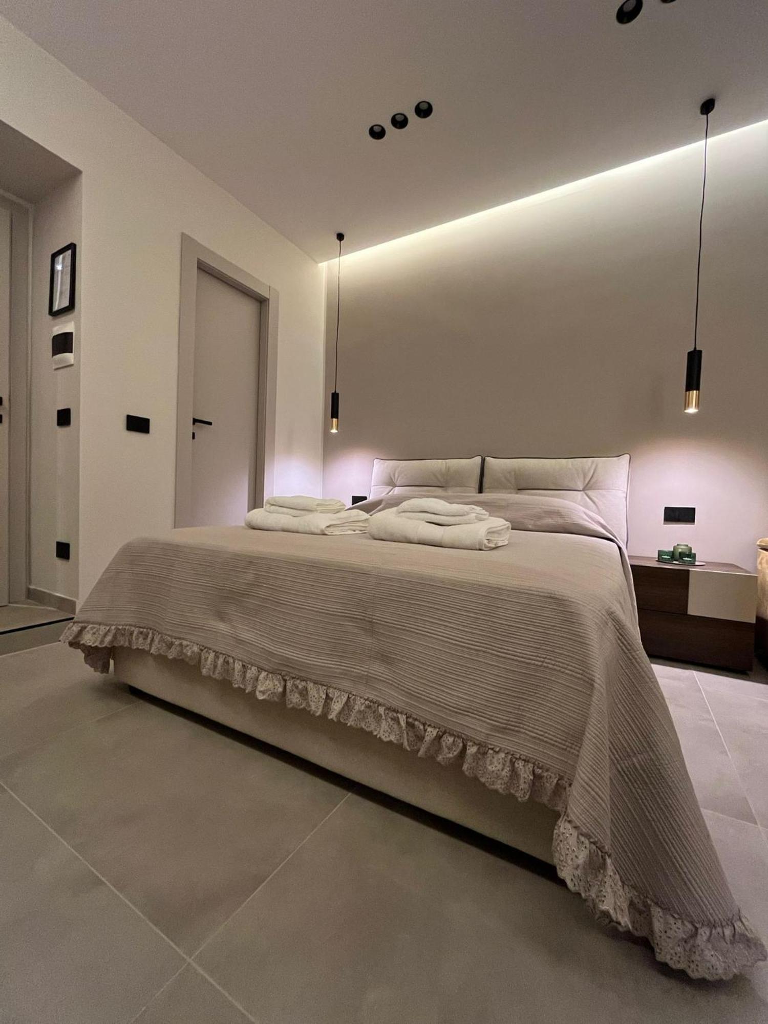Stay In Napoli Exterior foto