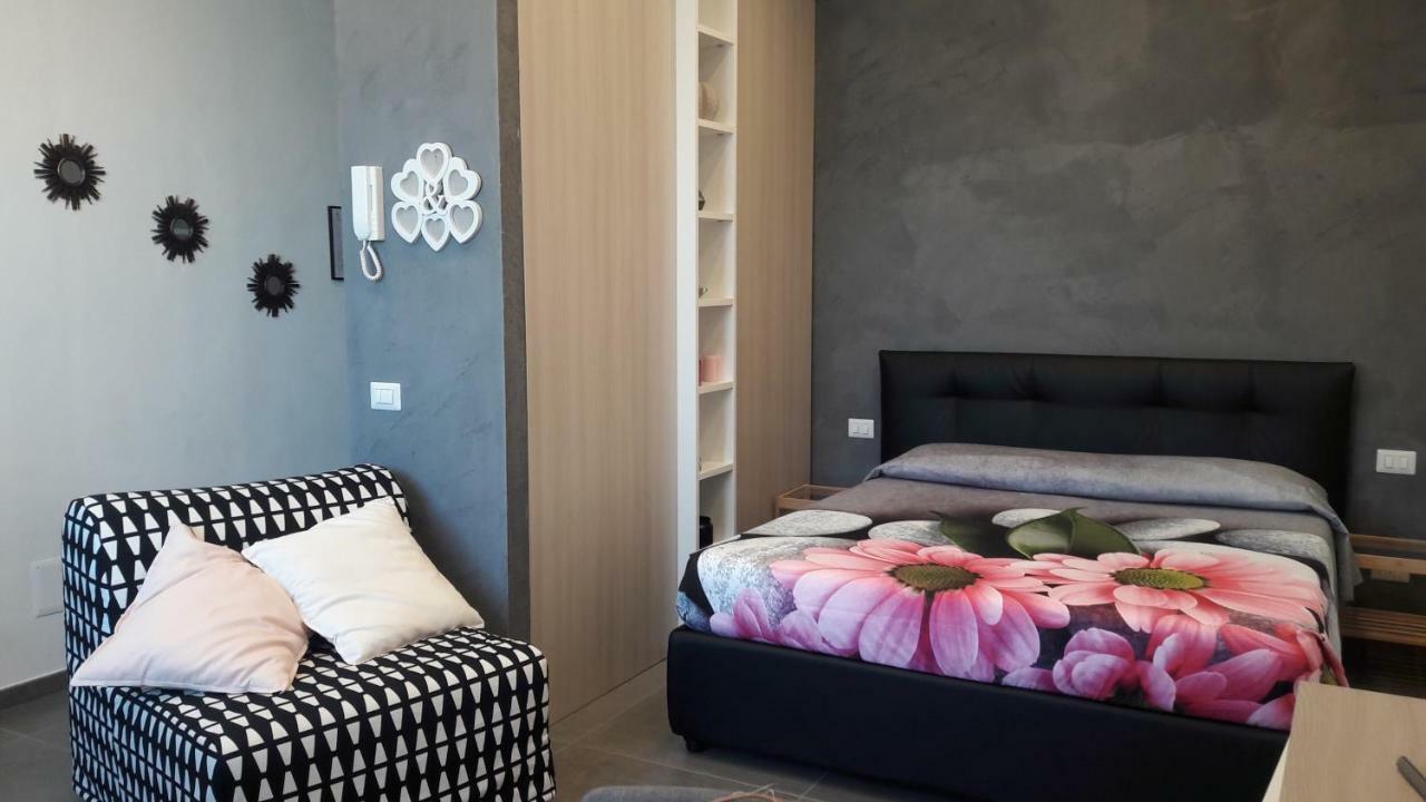 Stay In Napoli Exterior foto