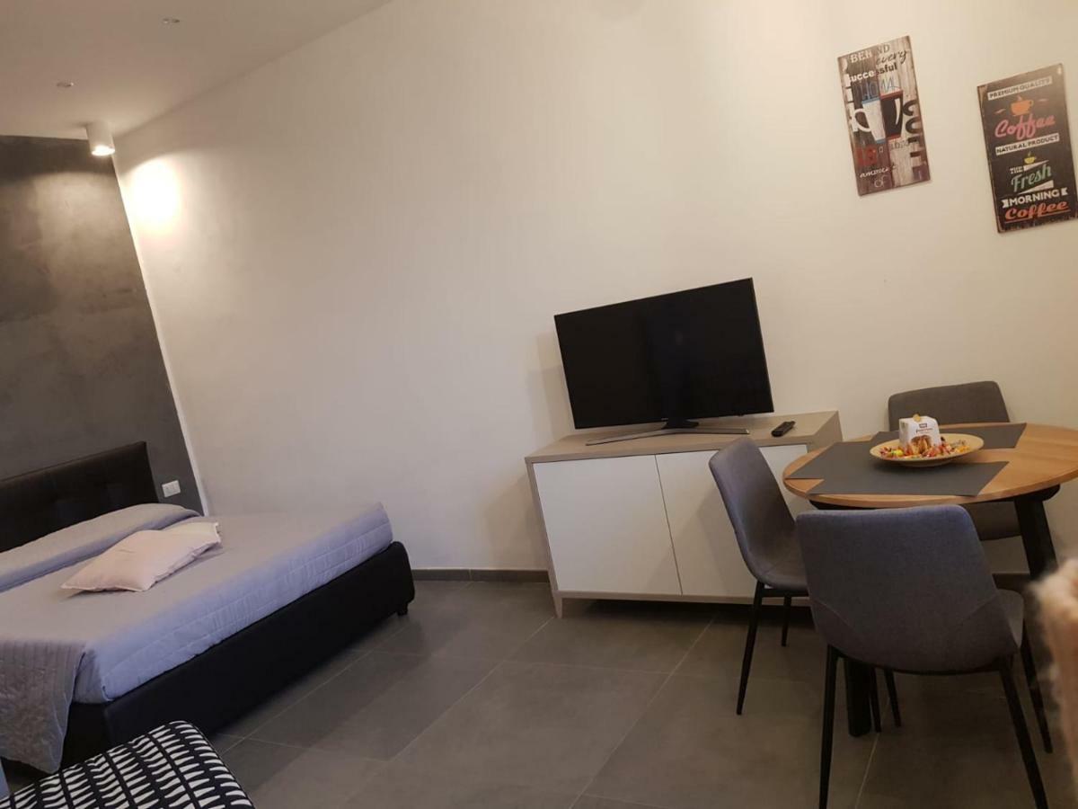 Stay In Napoli Exterior foto